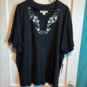 CD Daniel’s Corwin Black Floral Embroidered Top 2x